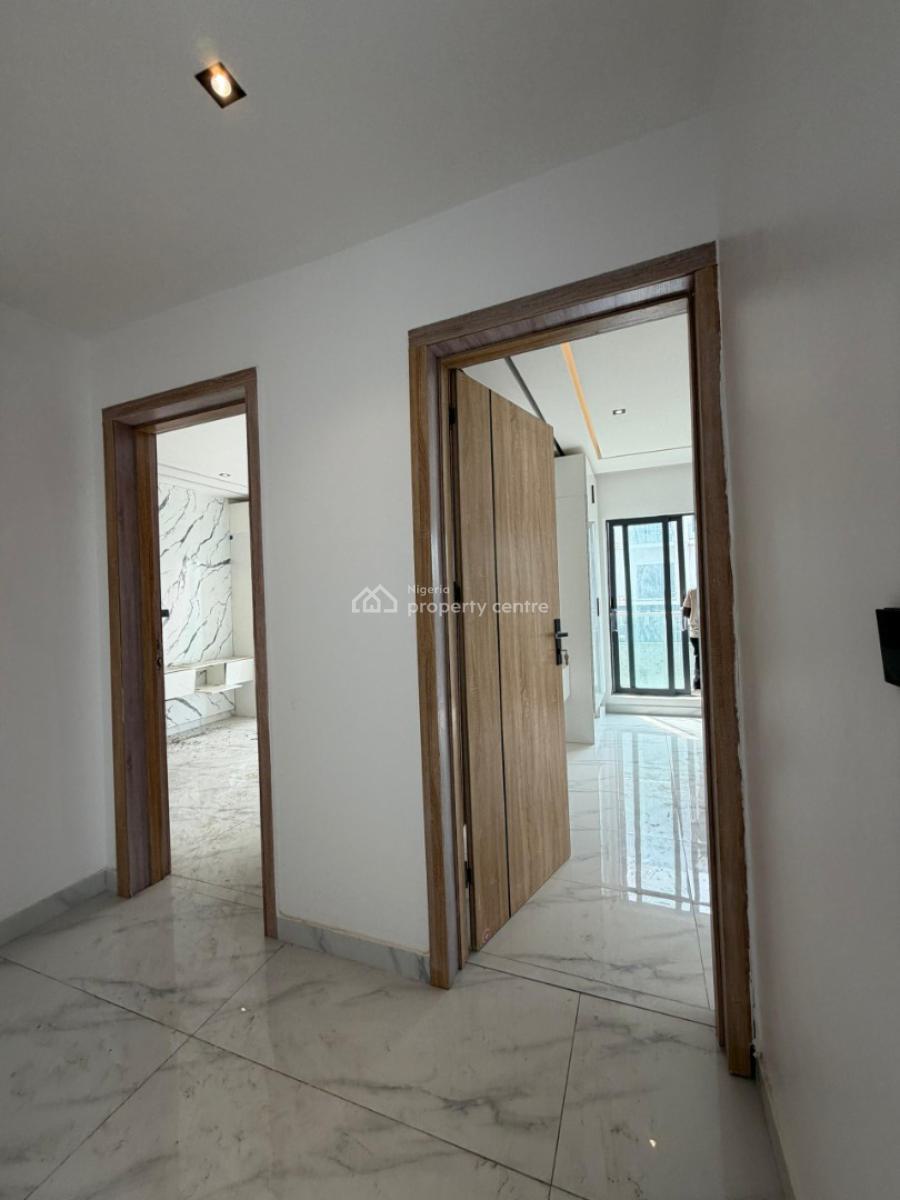 Luxury Redefined: 2-bedroom Apartment with Pool, Gym & Secure Estate, Ikate, Lekki, Lagos, Flat / Apartment for Rent