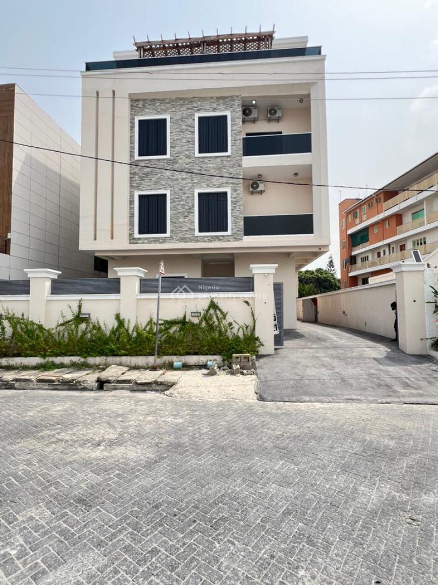 Elegantly Built 5 Bedroom Fully Detached Home with Cinema, Bq, Lekki Phase 1, Lekki, Lagos, Detached Duplex for Sale