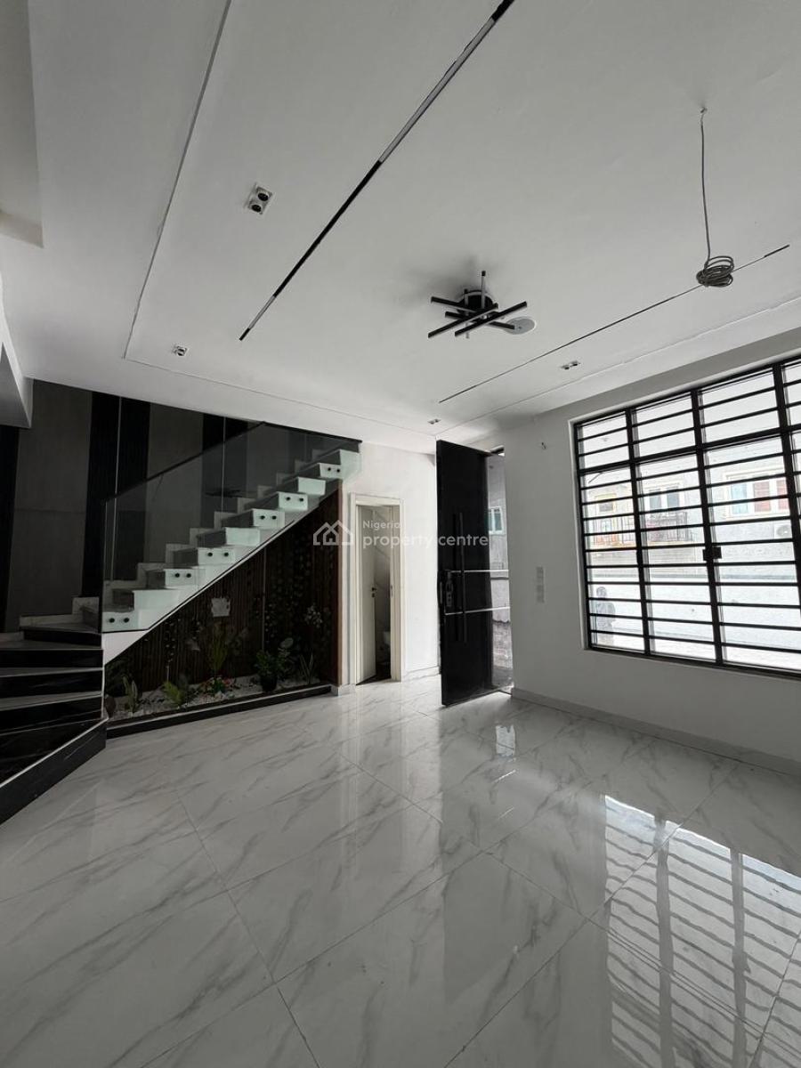 Secure & Spacious: 4-bedroom Terrace in Ikate with Family Lounge, Ikate, Lekki, Lagos, Terraced Duplex for Rent