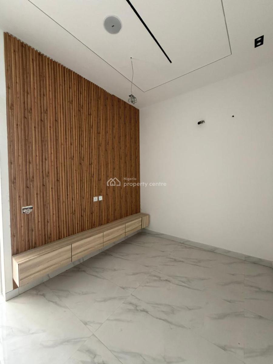 Secure & Spacious: 4-bedroom Terrace in Ikate with Family Lounge, Ikate, Lekki, Lagos, Terraced Duplex for Rent