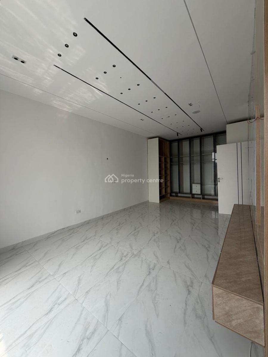 Secure & Spacious: 4-bedroom Terrace in Ikate with Family Lounge, Ikate, Lekki, Lagos, Terraced Duplex for Rent