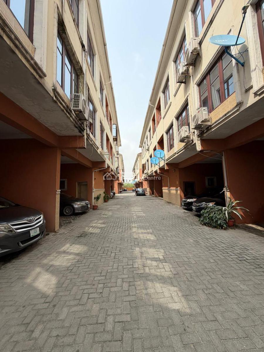 Great Deal in Lekki: 4-bedroom Terrace with Bq & More, Ikate, Lekki, Lagos, Terraced Duplex for Rent