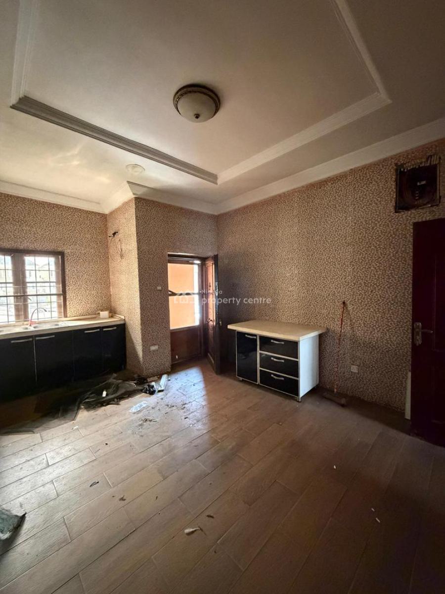 Great Deal in Lekki: 4-bedroom Terrace with Bq & More, Ikate, Lekki, Lagos, Terraced Duplex for Rent