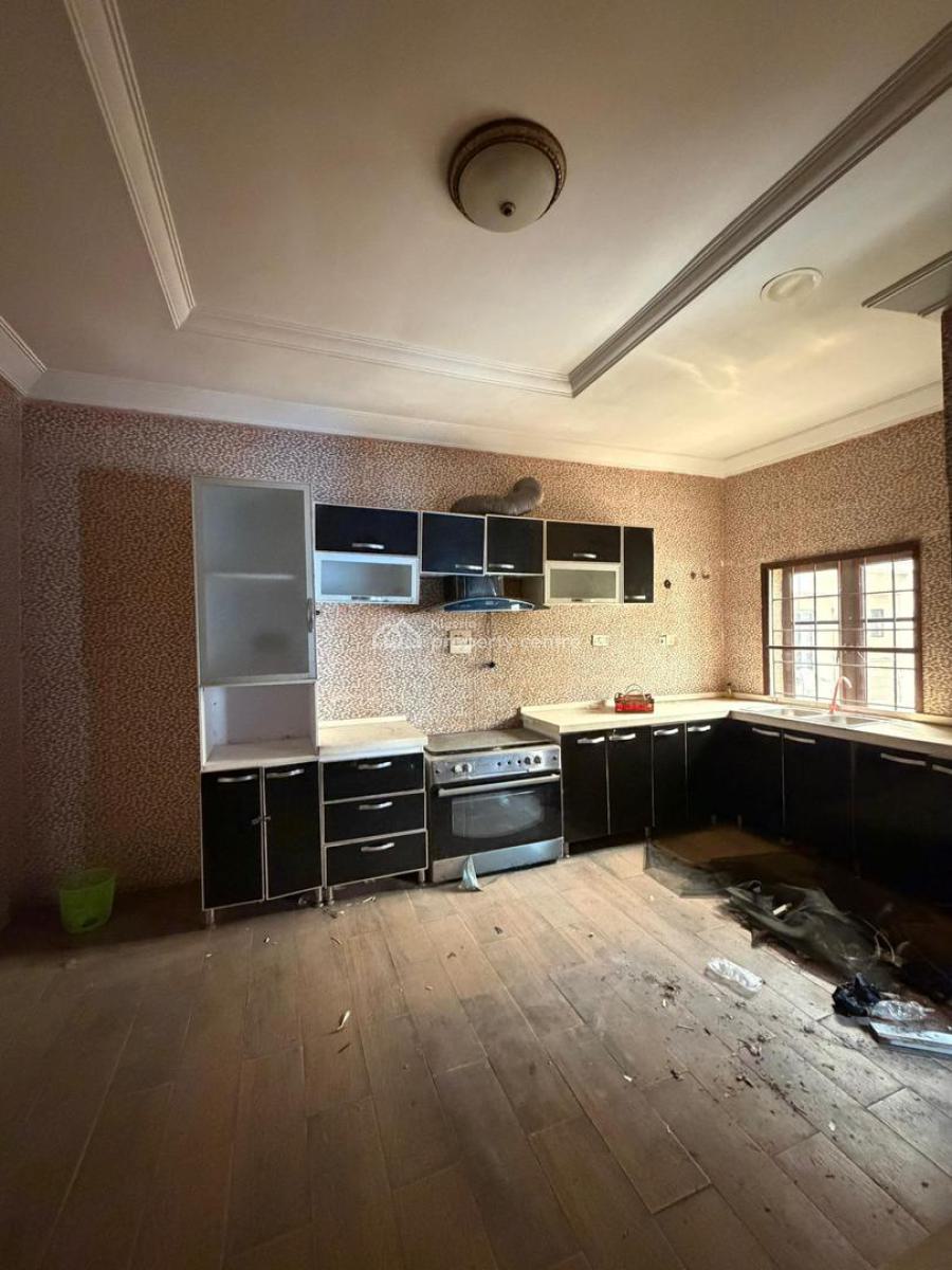 Great Deal in Lekki: 4-bedroom Terrace with Bq & More, Ikate, Lekki, Lagos, Terraced Duplex for Rent