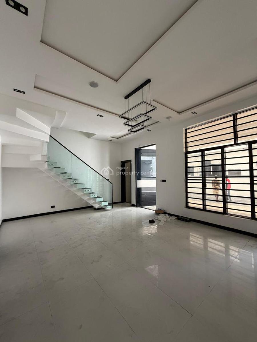 Elevate Your Lifestyle: 4 Bedrooms Semi-detached with Bq & Balcony, Ikate, Lekki, Lagos, Semi-detached Duplex for Rent