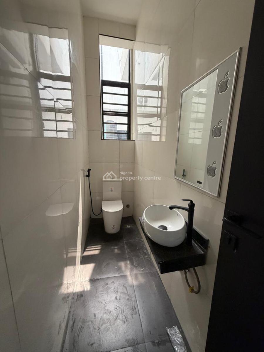 Elevate Your Lifestyle: 4 Bedrooms Semi-detached with Bq & Balcony, Ikate, Lekki, Lagos, Semi-detached Duplex for Rent