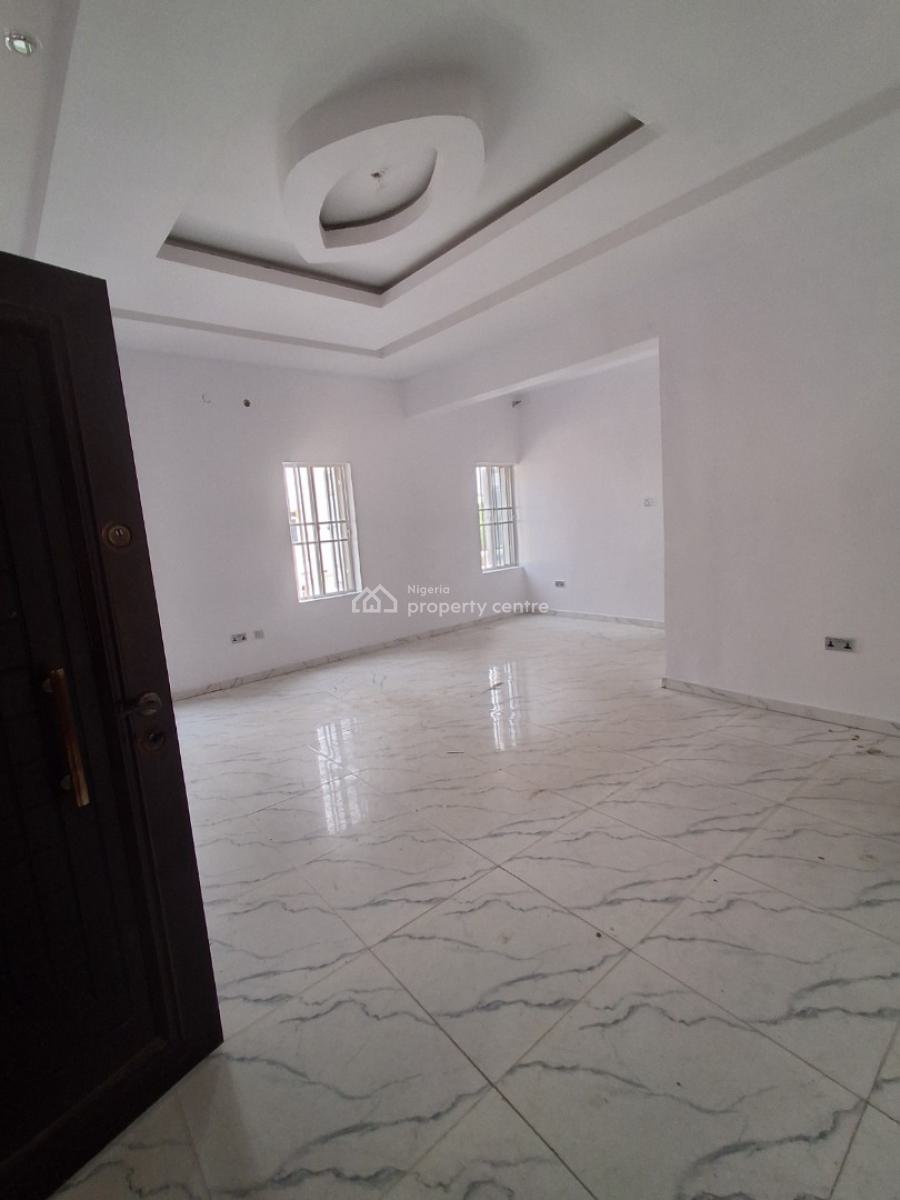 2 Bedrooms, Upstairs, in an Estate, Badore, Ajah, Lagos, Flat / Apartment for Rent