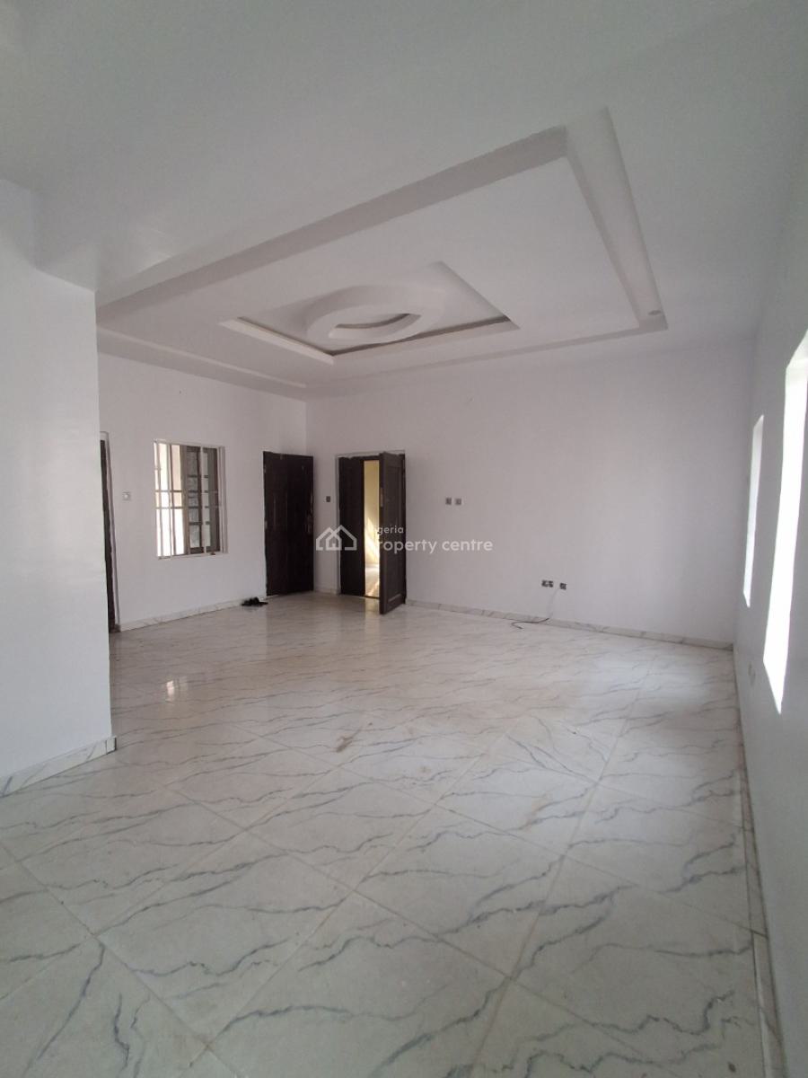2 Bedrooms, Upstairs, in an Estate, Badore, Ajah, Lagos, Flat / Apartment for Rent