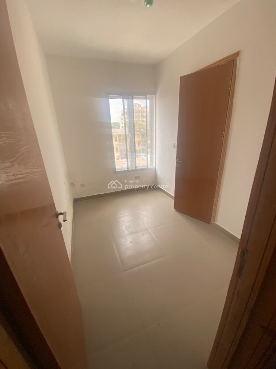 Luxury 3 Bedroom Apartment with Swimming Pool and Gym, Old Ikoyi, Ikoyi, Lagos, Flat / Apartment for Rent