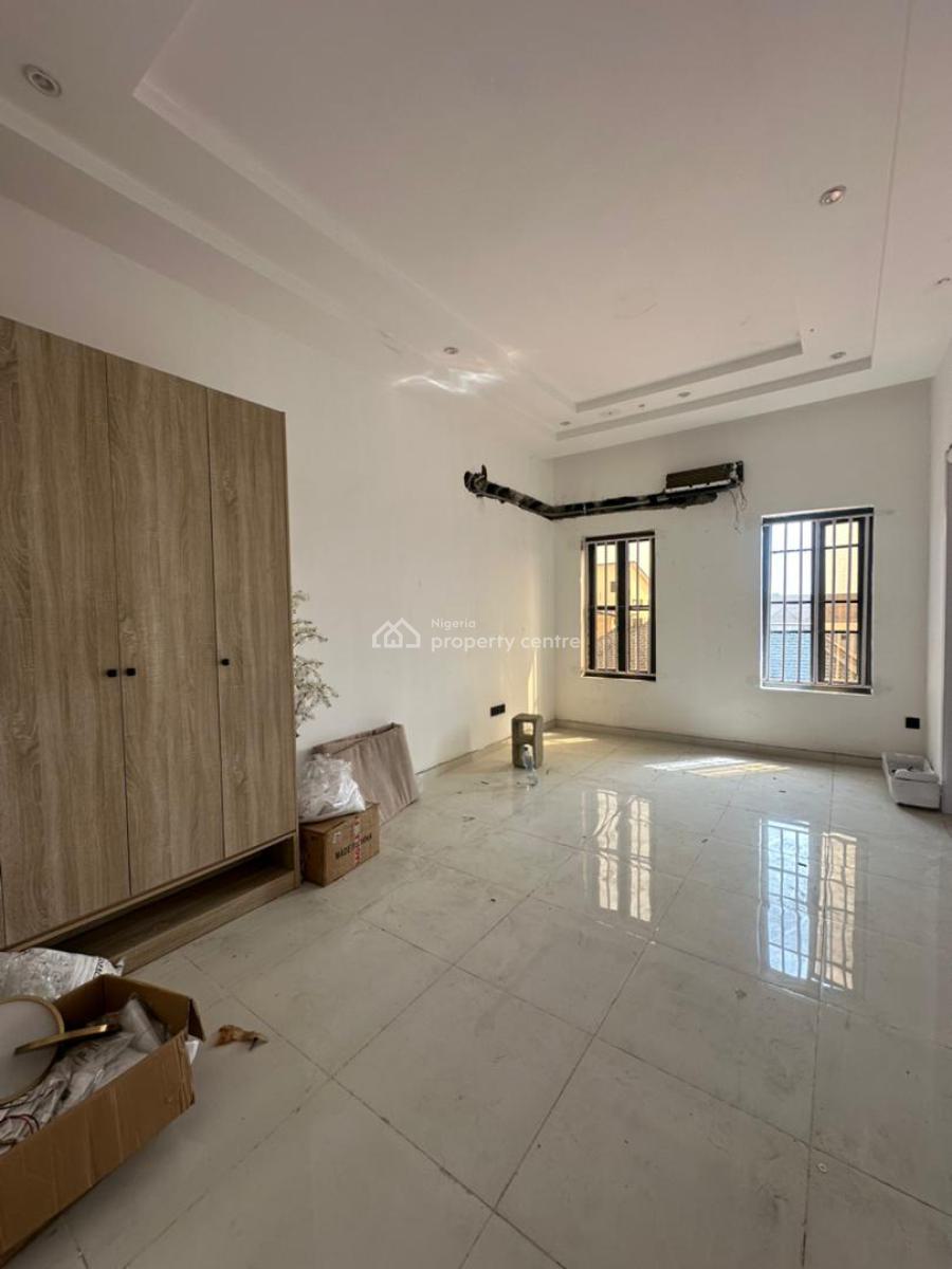 Brand New 3 Bedrooms Apartment, Lekki Phase 1, Lekki, Lagos, Flat / Apartment for Rent