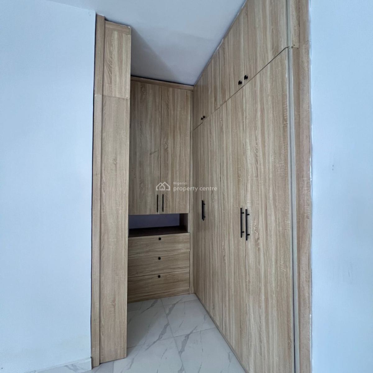 4 Bedroom Semi Detached with a Bq Available, with Quality Facility, Harris Drive, Vgc, Lekki, Lagos, Semi-detached Duplex for Rent