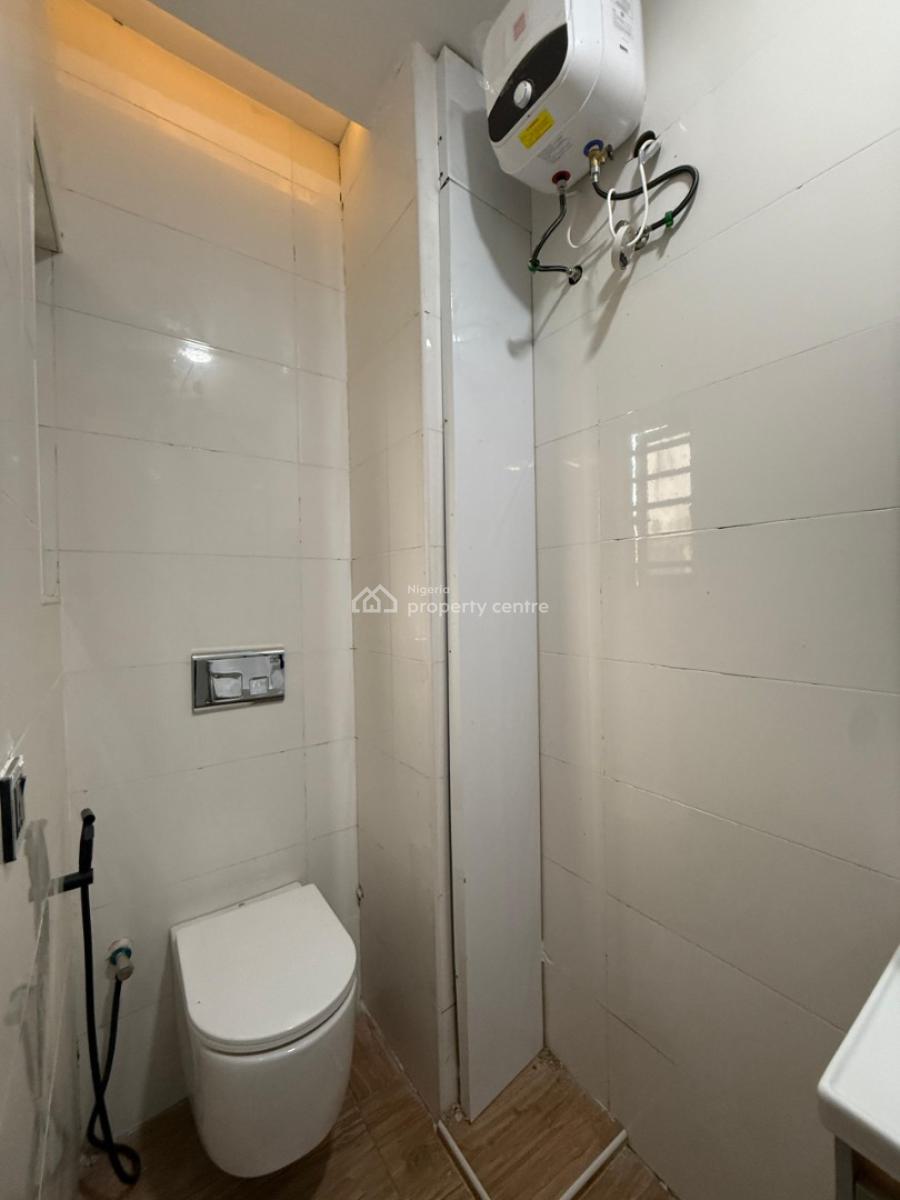 3  Bedrooms Apartments, Lekki Phase 1, Lekki, Lagos, Flat / Apartment for Sale