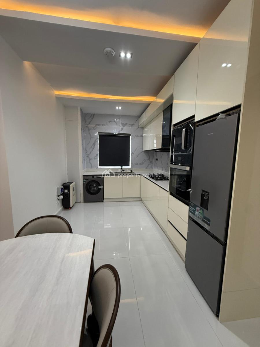 3  Bedrooms Apartments, Lekki Phase 1, Lekki, Lagos, Flat / Apartment for Sale