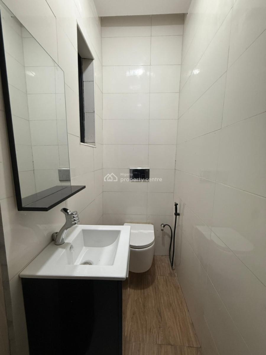 3  Bedrooms Apartments, Lekki Phase 1, Lekki, Lagos, Flat / Apartment for Sale