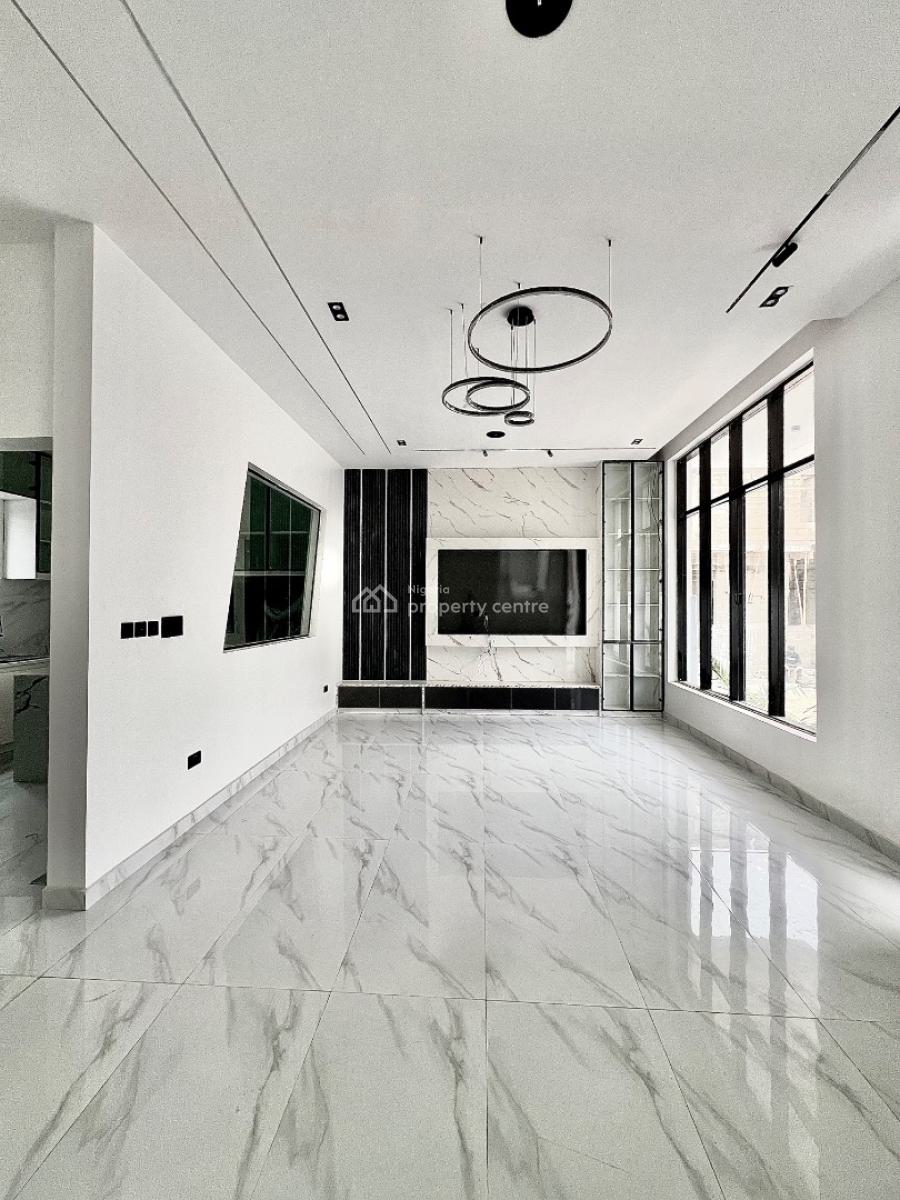 Attractive 4-bedroom Detached House - Must View, Gated Estate, Tight Security, Ajah, Lagos, Detached Duplex for Sale