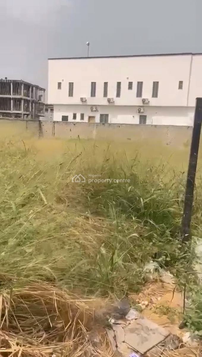 Prime Cornerpiece Land Measuring 1500sqms Facing Lekki-epe Expressway, Chevron Toll Gate Facing The Expressway, Lekki, Lagos, Commercial Land for Sale