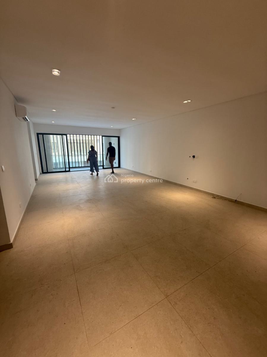 Elite 5br Terrace Living with 2bq in Banana Island, Banana Island, Ikoyi, Lagos, Terraced Duplex for Sale