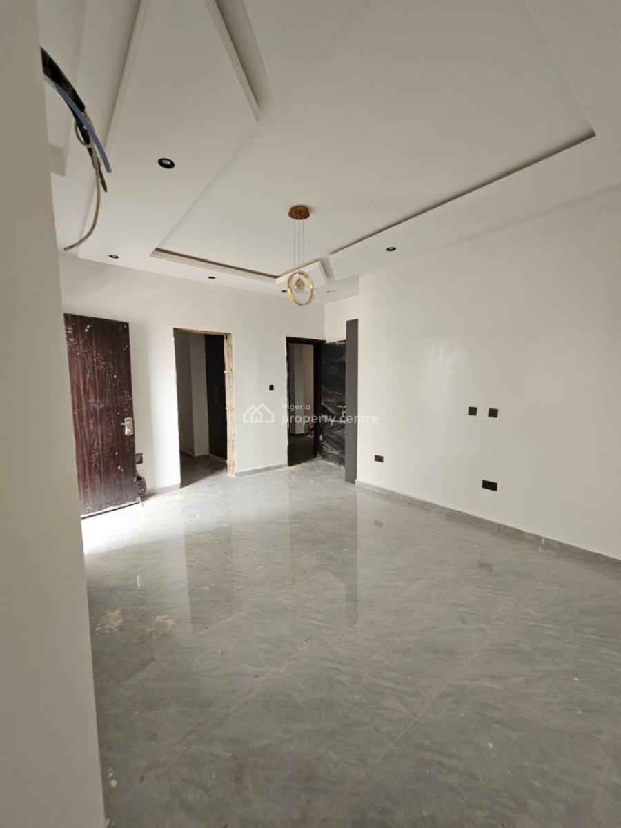 Gigantic 5 Bedroom Terraced Duplex (9 Minutes From The Airport), Ajao Estate, Ikeja, Lagos, Terraced Duplex for Sale