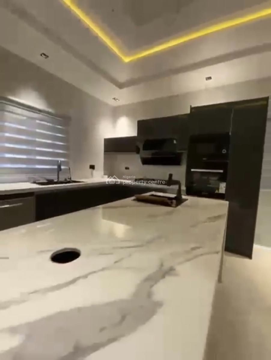 4 Bedroom Semi-detached Duplex with Elevator, Ikoyi, Lagos, Semi-detached Duplex for Sale