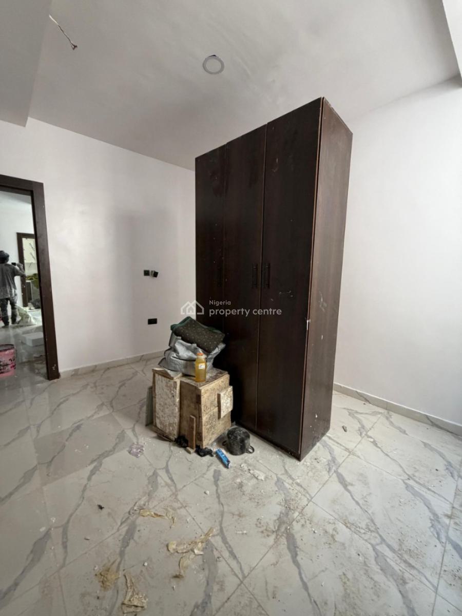 3 Bedroom Flat, Lekki Phase 1, Lekki, Lagos, Flat / Apartment for Rent