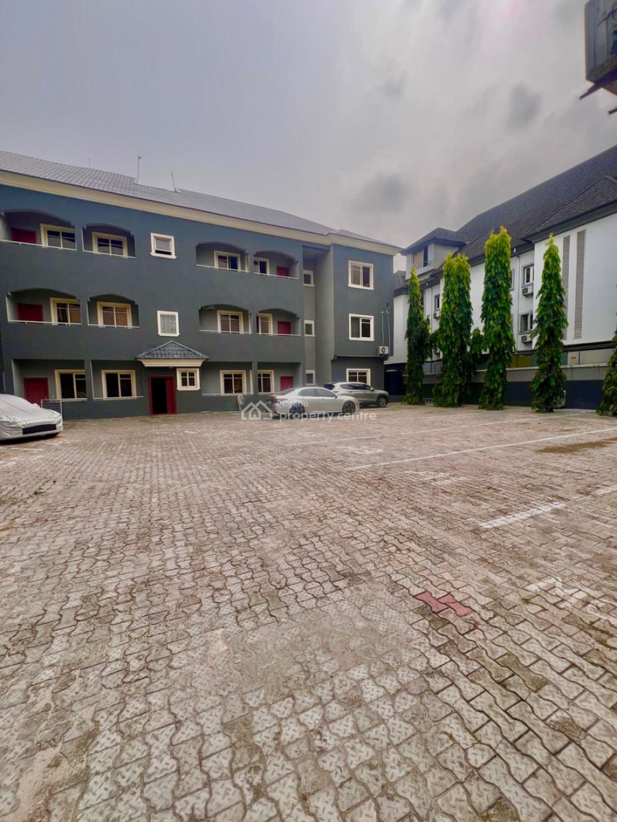 Two Bedroom Apartment, Platinum Way, Lekki, Lagos, Flat / Apartment for Rent