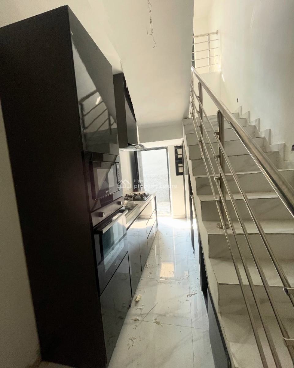 Brand New 2 Bedroom Terrace with En-suite Rooms, Ikate, Lekki, Lagos, Terraced Duplex for Rent