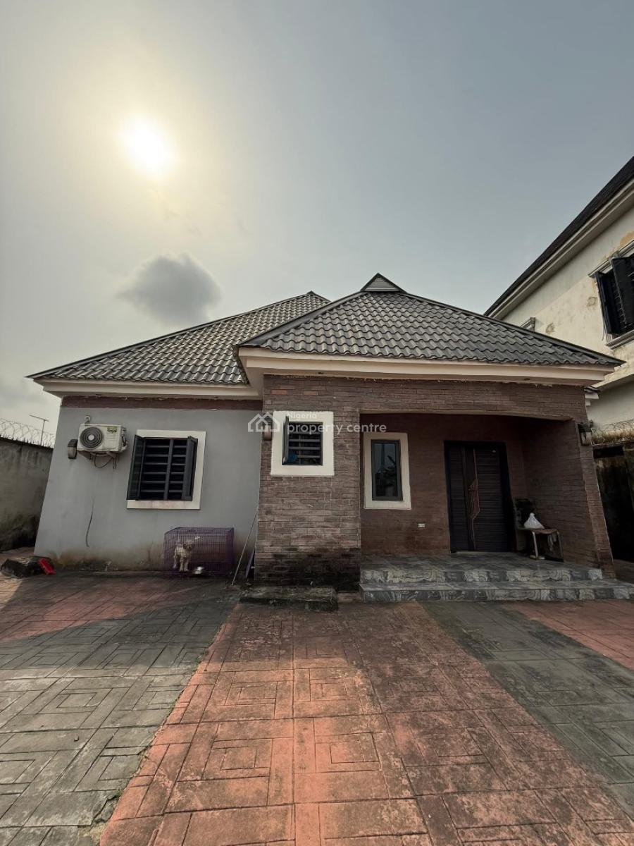 Well Located Three Bedroom Bungalow, Rumuoparali, Port Harcourt, Rivers, Detached Bungalow for Sale