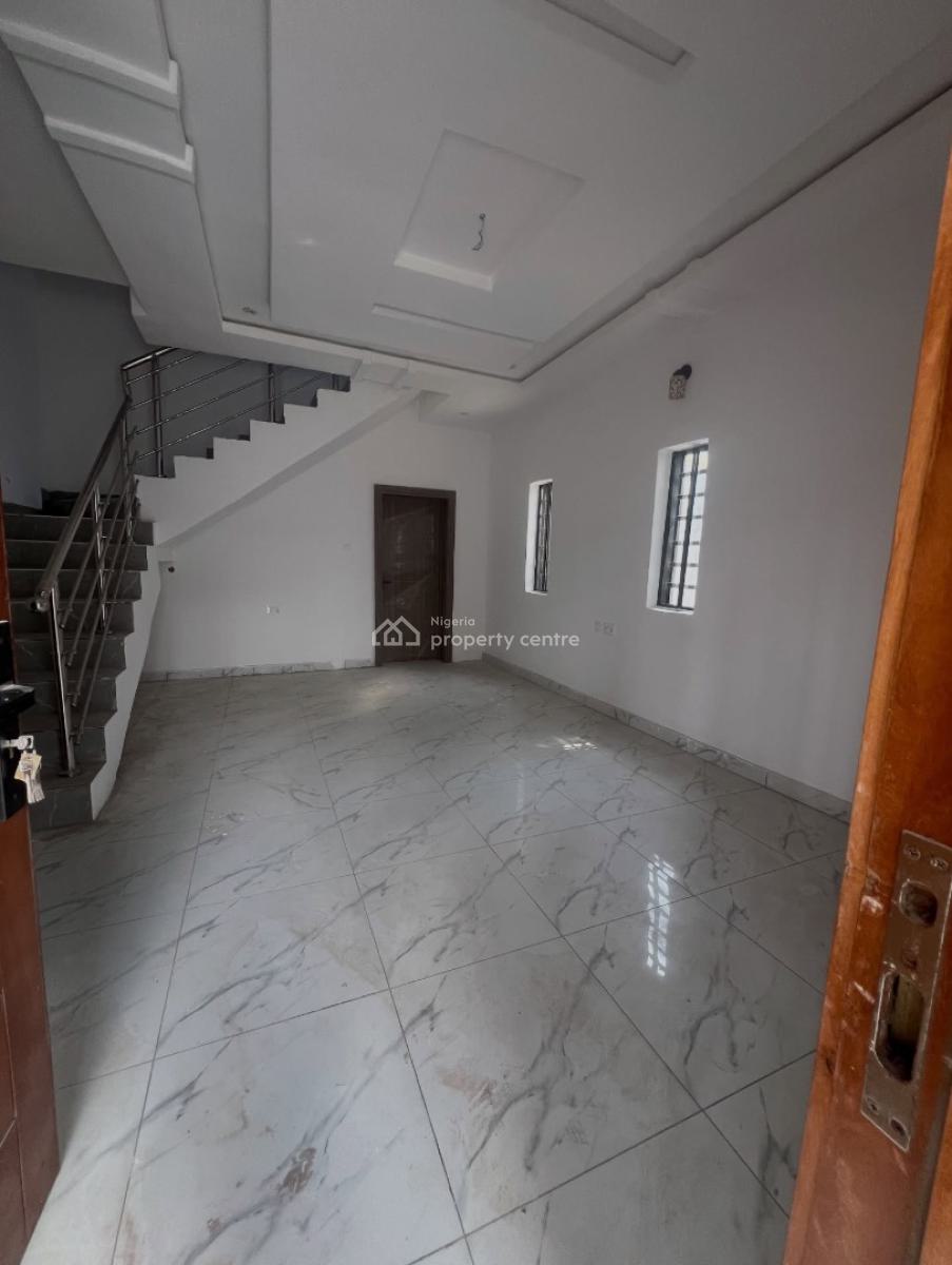 2 Bedroom Terrace Duplex with En-suite Rooms, Ologolo, Lekki, Lagos, Terraced Duplex for Rent