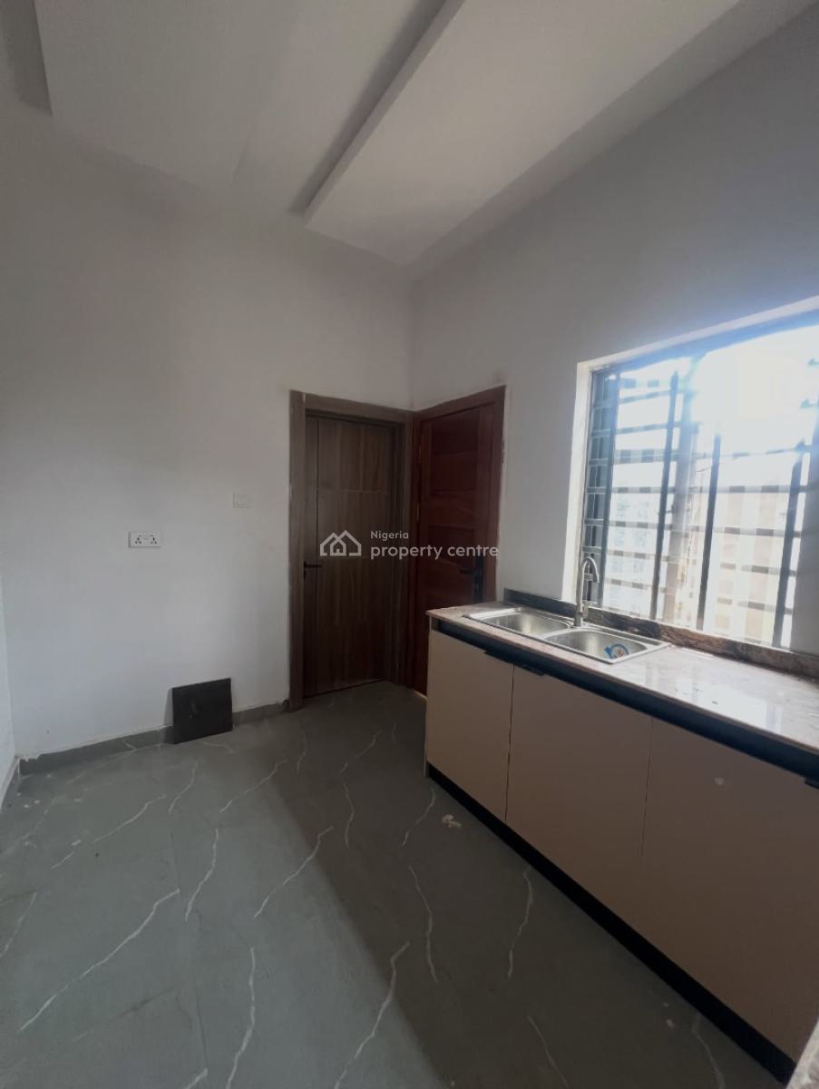 2 Bedroom Terrace Duplex with En-suite Rooms, Ologolo, Lekki, Lagos, Terraced Duplex for Rent