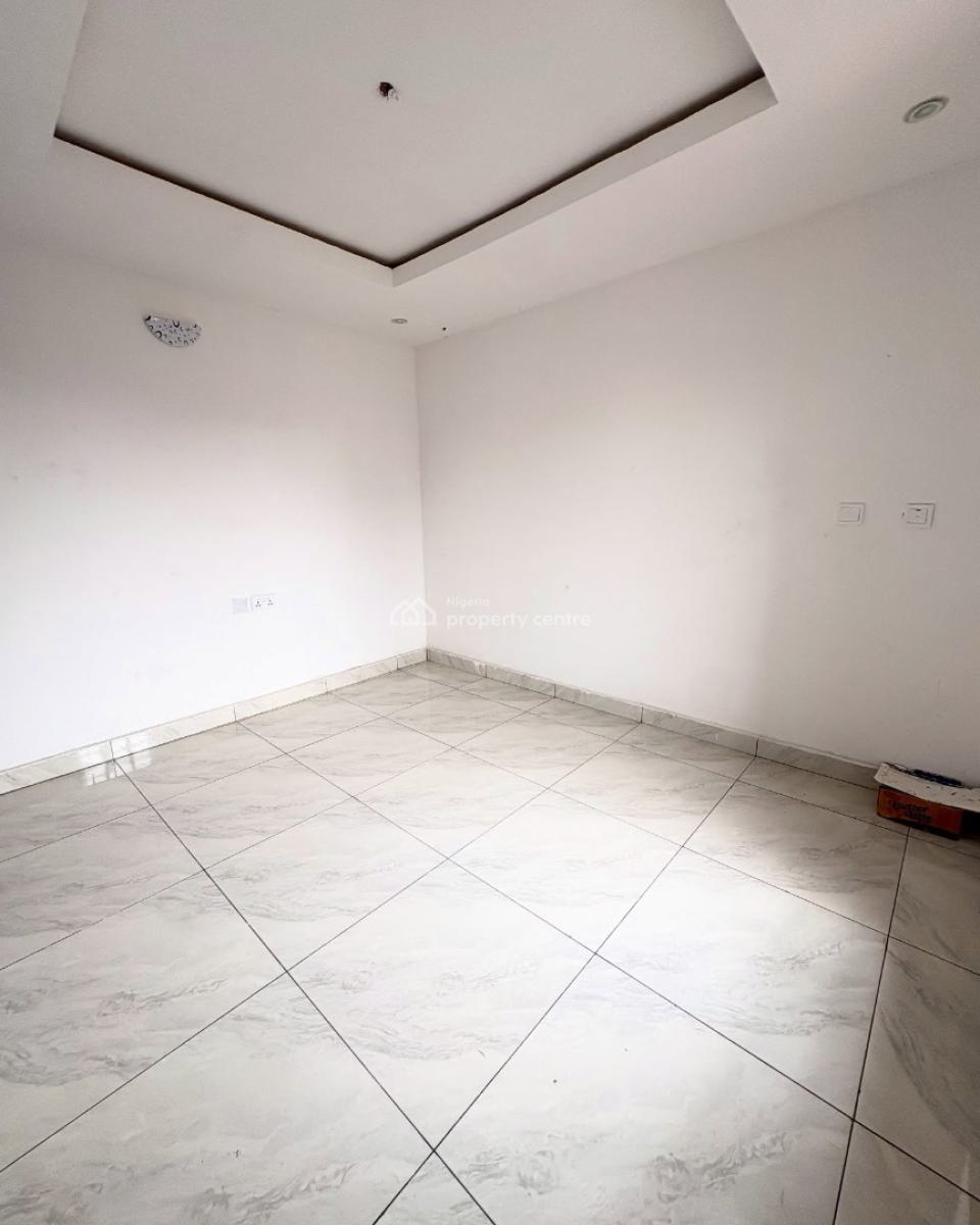 2 Bedroom Terrace Duplex with En-suite Rooms, Ologolo, Lekki, Lagos, Terraced Duplex for Rent