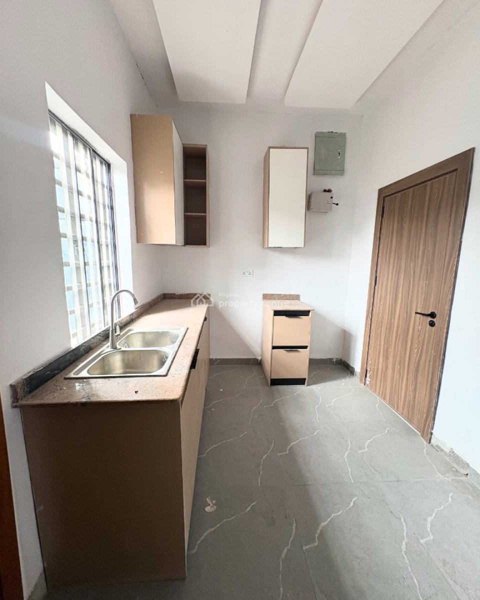 2 Bedroom Terrace Duplex with En-suite Rooms, Ologolo, Lekki, Lagos, Terraced Duplex for Rent