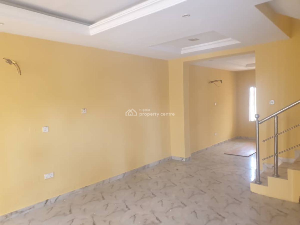 Spacious 4 Bedroom Duplex with Bq, Off Adekunke Fajuyi Way, Ikeja Gra, Ikeja, Lagos, Terraced Duplex for Rent