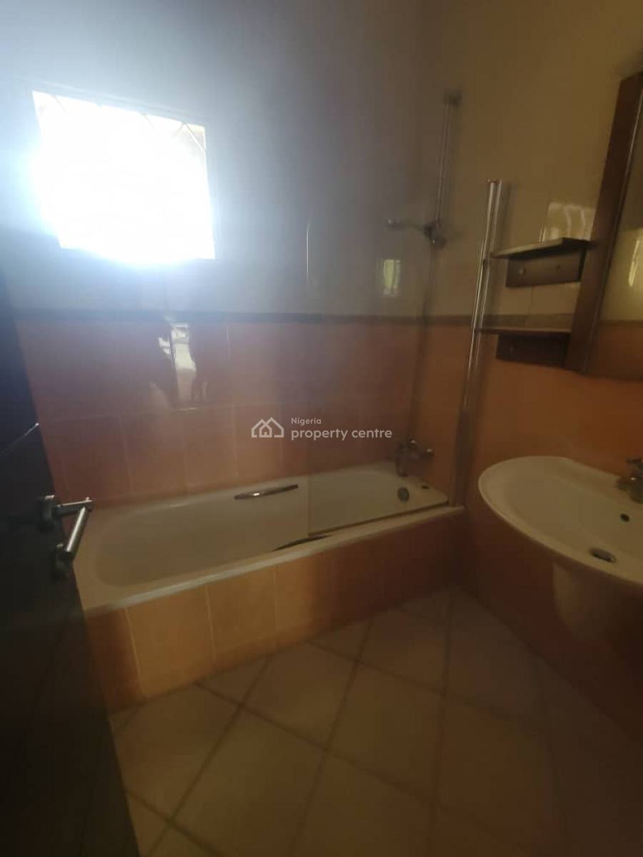 Well Maintained 5 Bedroom Detached Duplex with 2 Bq, Off Glover Road, Old Ikoyi, Ikoyi, Lagos, Detached Duplex for Rent