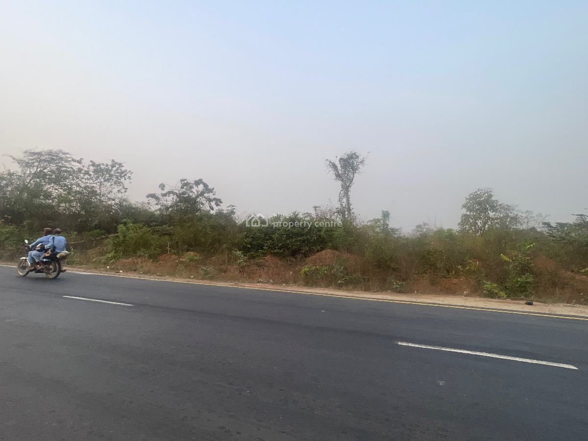 Investment Opportunity Main Road Land, Imeko-aiyetoro Expressway,onisasa Town Opposite Alamala Barack, Rounda, Abeokuta North, Ogun, Commercial Land for Sale