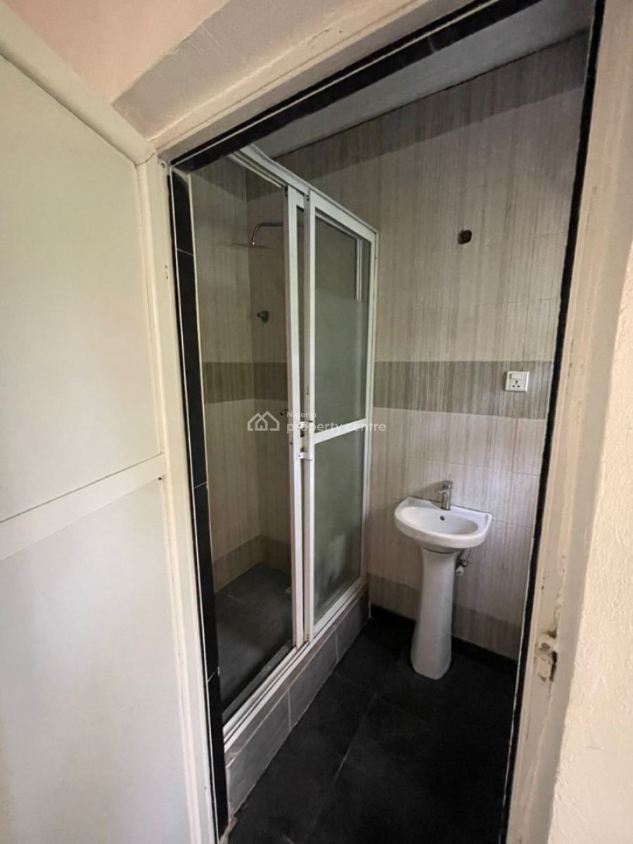 Well Maintained 4 Bedrooms Detached House with Bq, Off Chevron Drive, Lekki, Lagos, Detached Duplex for Rent