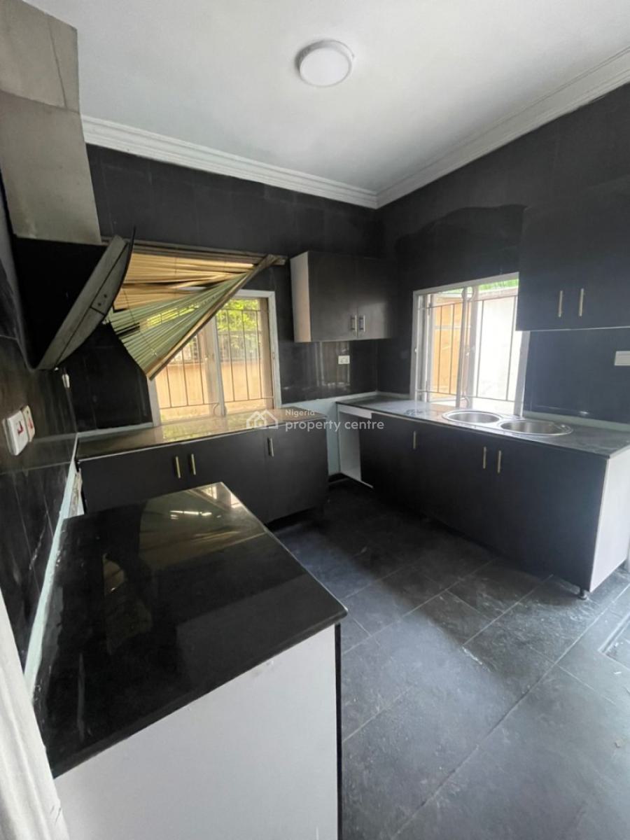 Well Maintained 4 Bedrooms Detached House with Bq, Off Chevron Drive, Lekki, Lagos, Detached Duplex for Rent