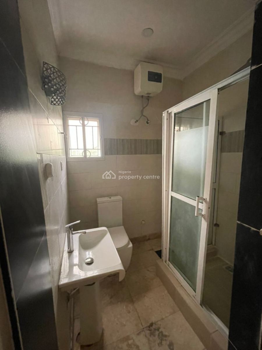 Well Maintained 4 Bedrooms Detached House with Bq, Off Chevron Drive, Lekki, Lagos, Detached Duplex for Rent