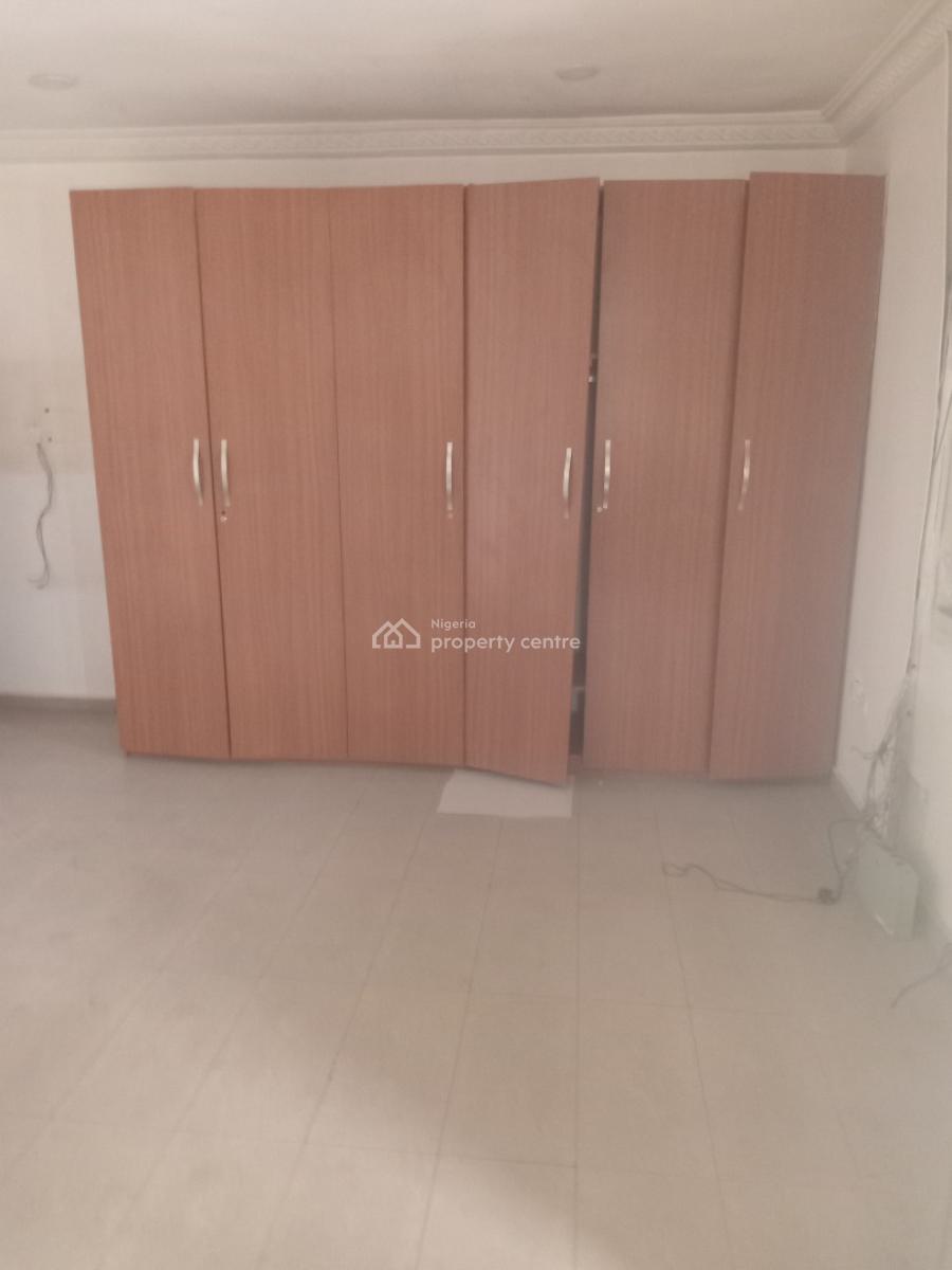 a Good Spacious 4 Bedroom Semi-detached Duplex + 1 Bq, Mabushi, Abuja, Semi-detached Duplex for Rent