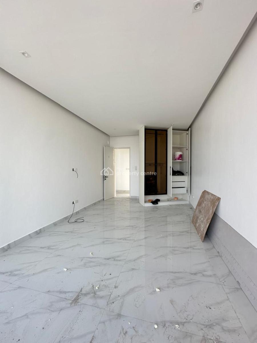 Mega 2 Bedroom Apartment Built for Comfort, Finished for Lifestyle, Lekki Phase 1, Lekki, Lagos, Flat / Apartment for Sale