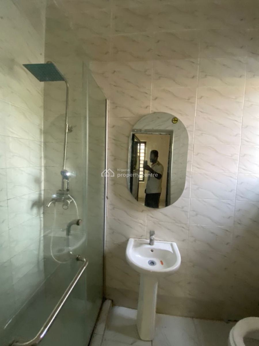 Super Luxurious 2 Bedroom Apartment, Alhaji Ganiu, Ogombo, Ajah, Lagos, Flat / Apartment for Rent
