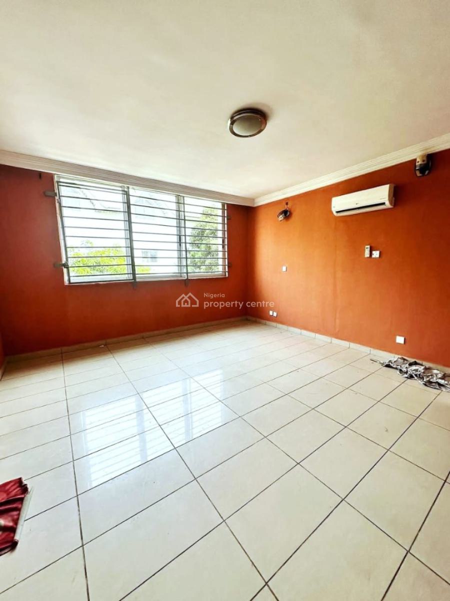 Spaciously Built 4 Bedroom Terrace Duplex, Lekki Phase 1, Lekki, Lagos, Terraced Duplex for Rent