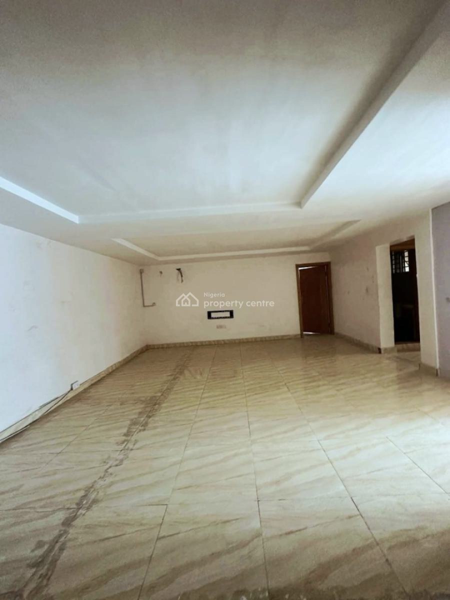 Spaciously Built 4 Bedroom Terrace Duplex, Lekki Phase 1, Lekki, Lagos, Terraced Duplex for Rent