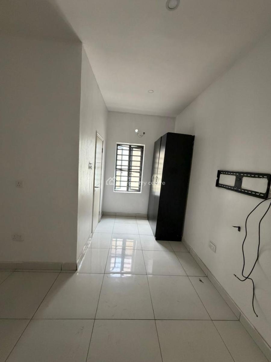 2-bedroom Terrace Duplex, General Paint By Peperroni Restaurant, Lekki, Ajah, Lagos, Terraced Duplex for Rent