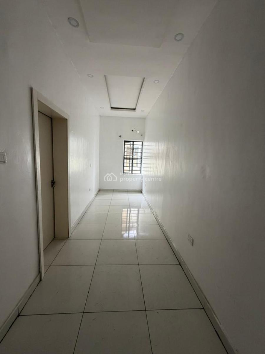 2-bedroom Terrace Duplex, General Paint By Peperroni Restaurant, Lekki, Ajah, Lagos, Terraced Duplex for Rent