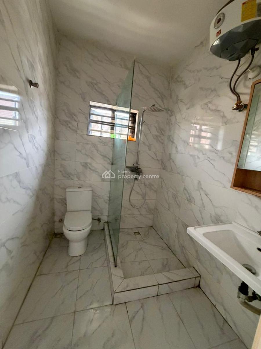 2-bedroom Terrace Duplex, General Paint By Peperroni Restaurant, Lekki, Ajah, Lagos, Terraced Duplex for Rent