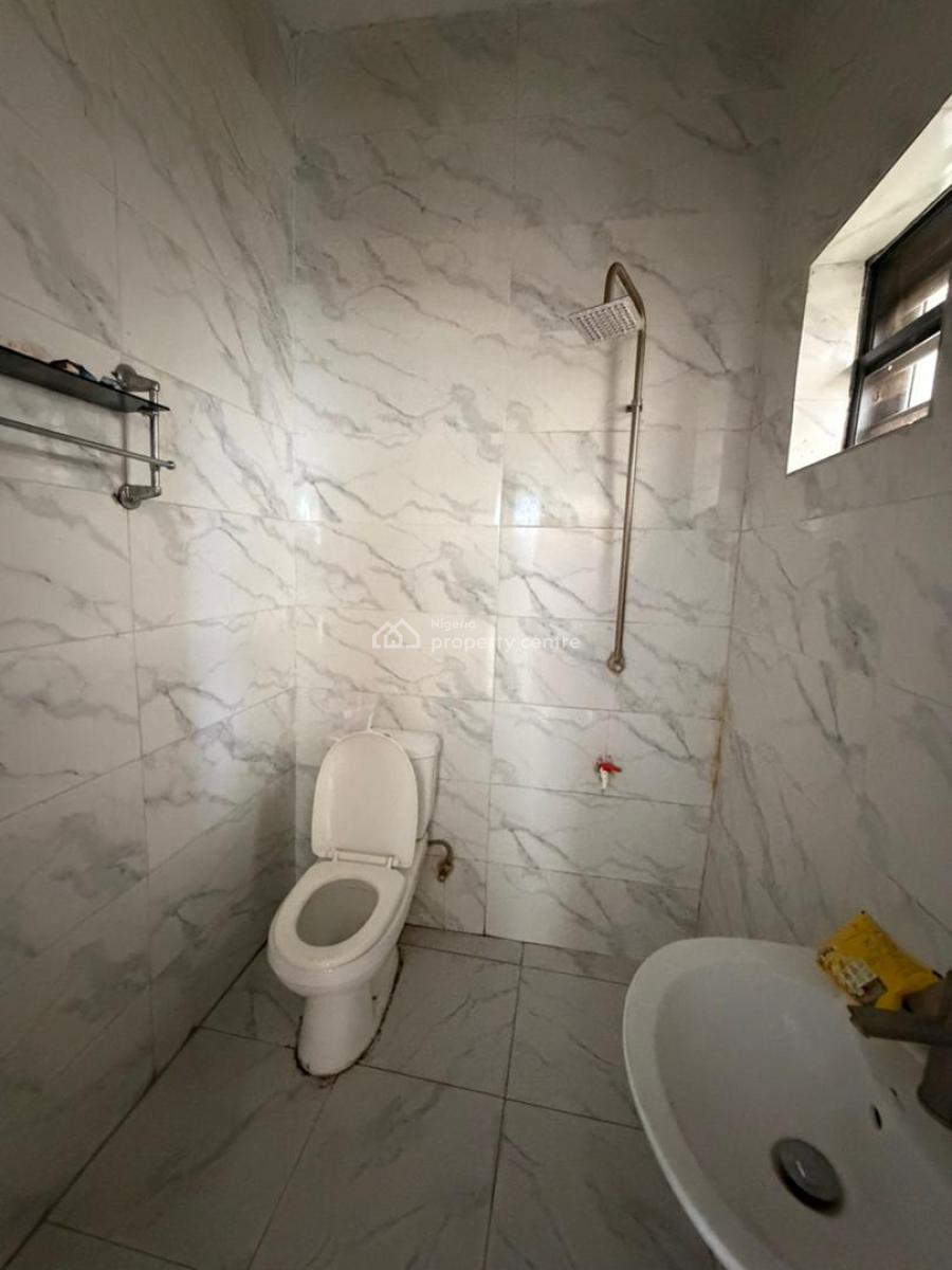 2-bedroom Terrace Duplex, General Paint By Peperroni Restaurant, Lekki, Ajah, Lagos, Terraced Duplex for Rent