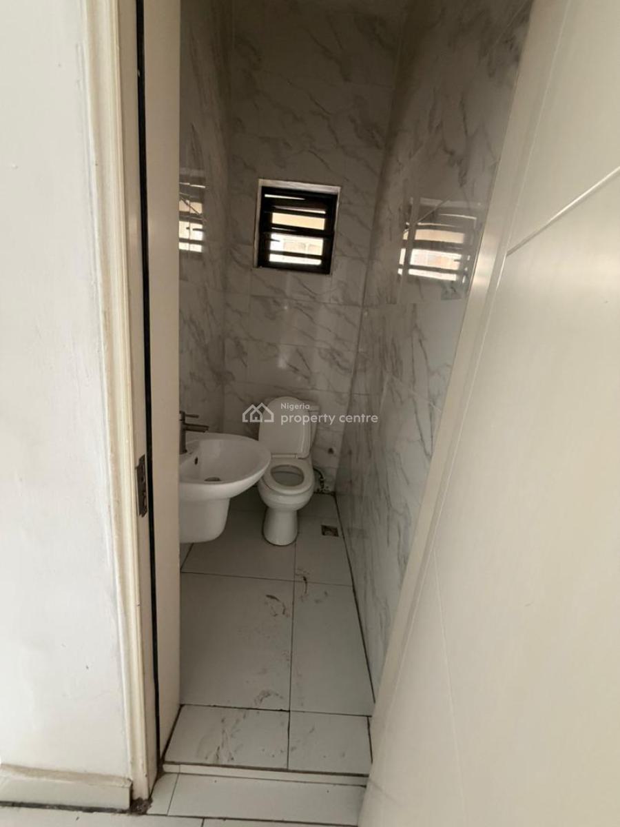 2-bedroom Terrace Duplex, General Paint By Peperroni Restaurant, Lekki, Ajah, Lagos, Terraced Duplex for Rent