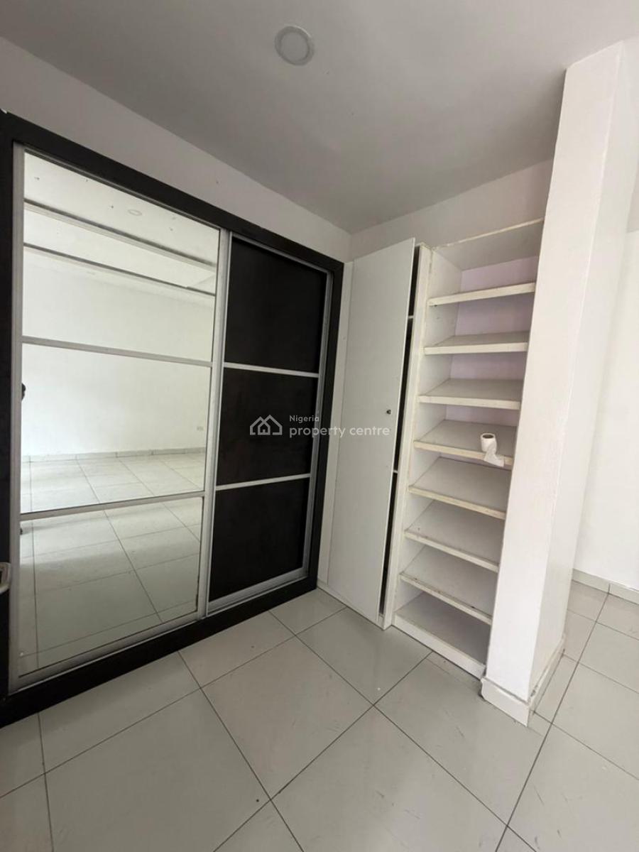 2-bedroom Terrace Duplex, General Paint By Peperroni Restaurant, Lekki, Ajah, Lagos, Terraced Duplex for Rent