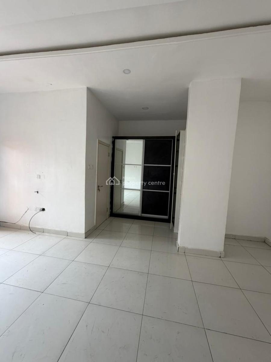 2-bedroom Terrace Duplex, General Paint By Peperroni Restaurant, Lekki, Ajah, Lagos, Terraced Duplex for Rent