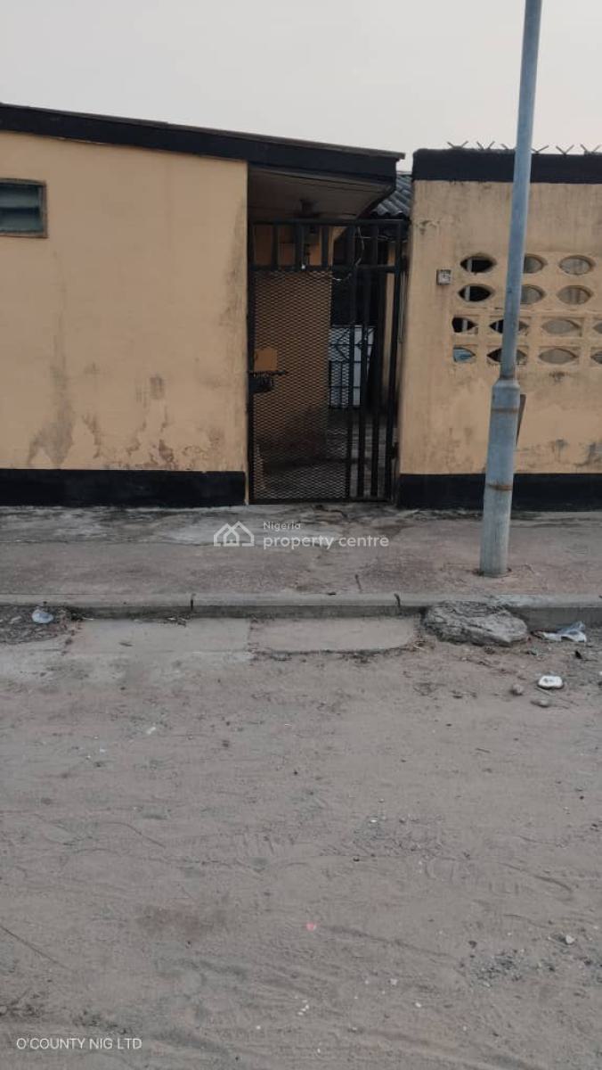 Traditional Type 5( T5) Bungalow, 23 Road, Festac, Amuwo Odofin, Lagos, Detached Bungalow for Sale